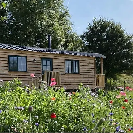 Pilgrims Nap Apartment Rainham  Exterior photo